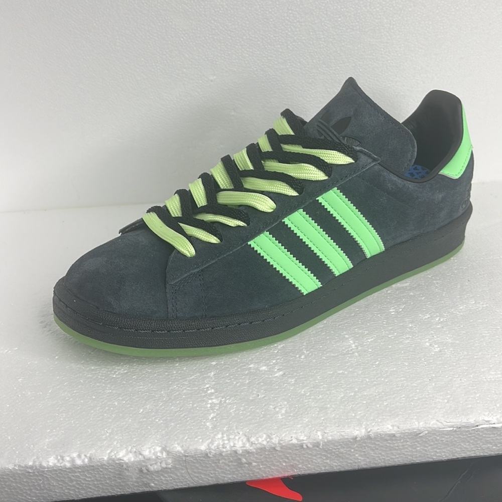 ADIDAS CAMPUS private Skate Shop . aglow In The Dark Green And Black Suede